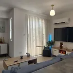 Nero House *