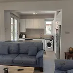Nero House *